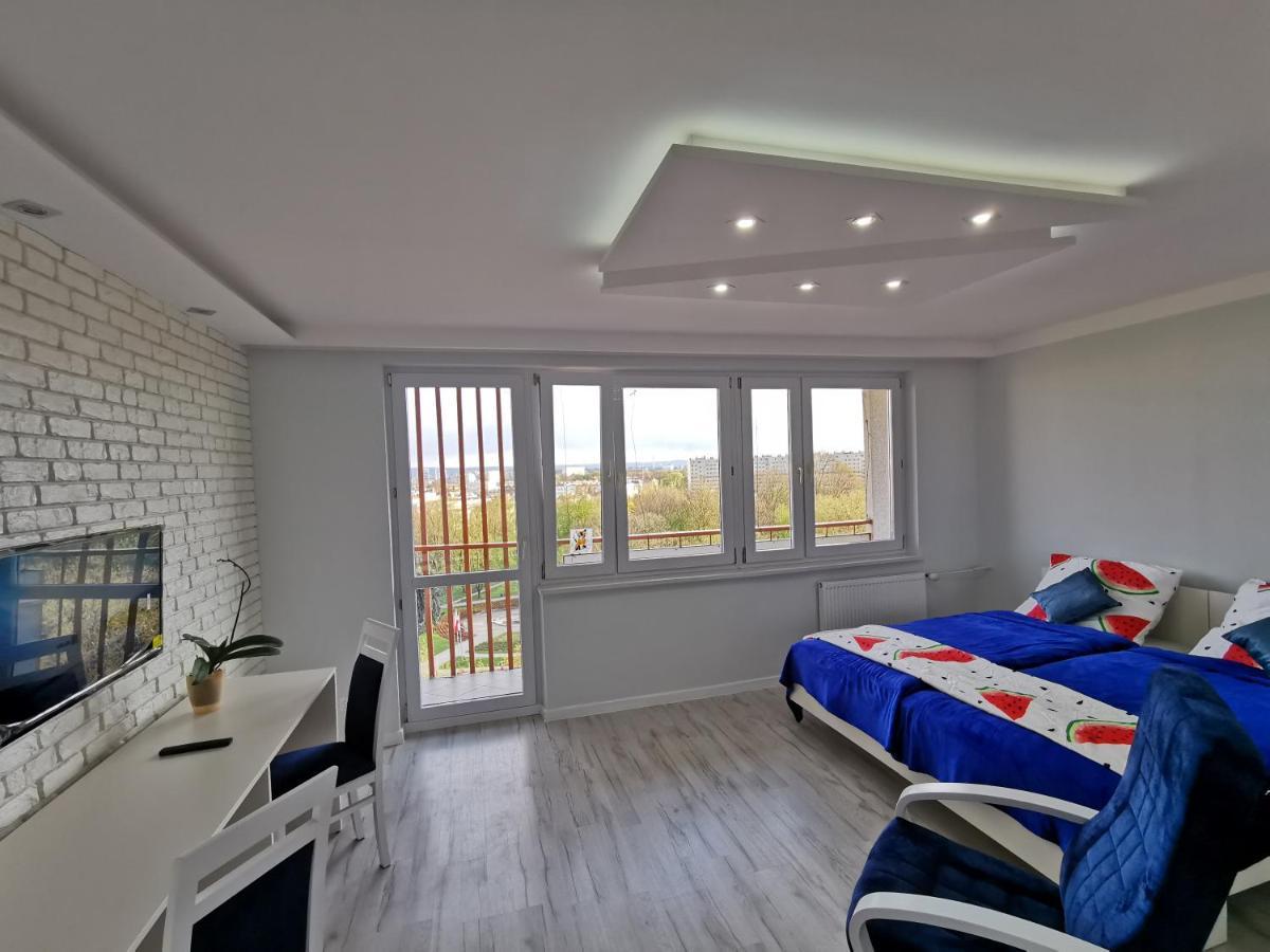 D&t Center View Apartment *